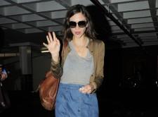 2010__01__Maggie_Gyllenhaal_Jan27main 225×166.jpg