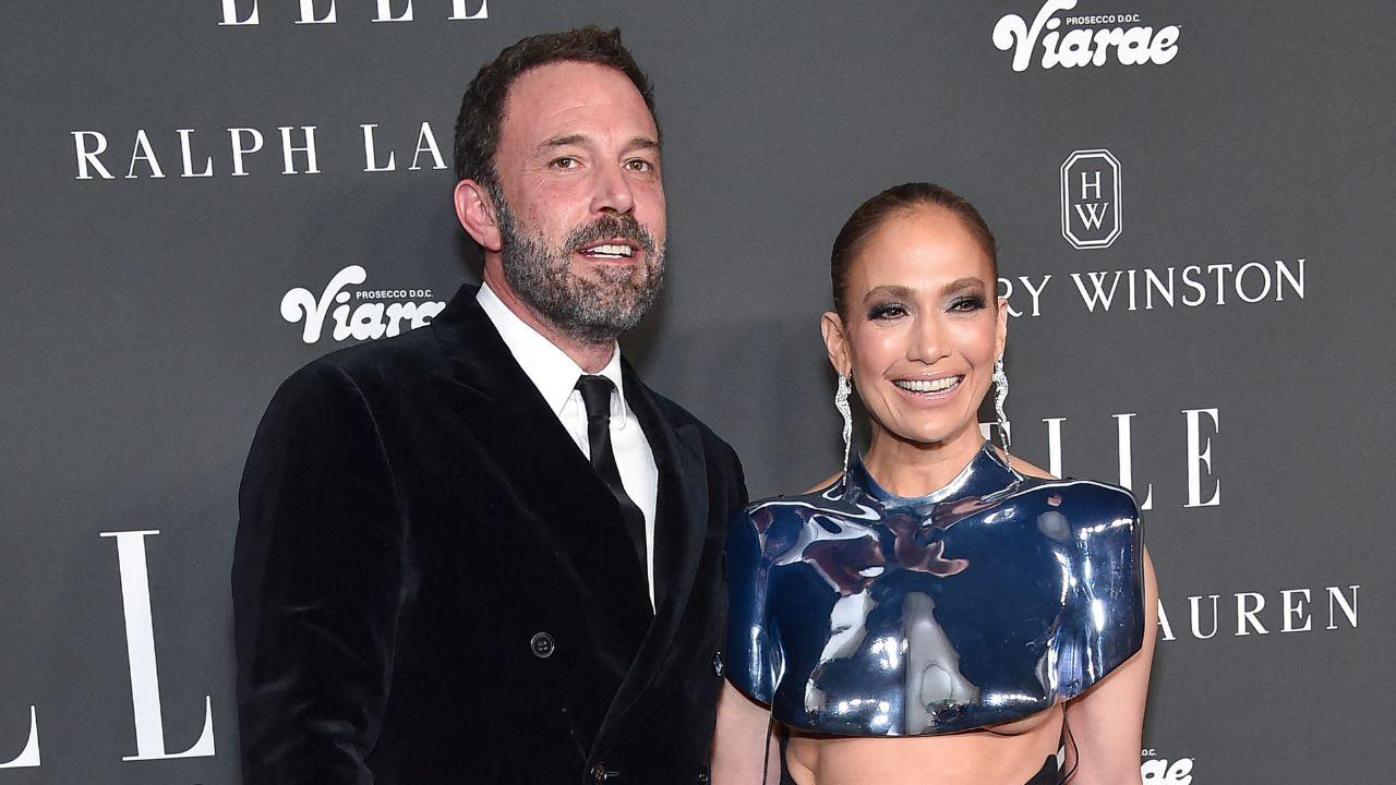 Photo of Ben Affleck and Jennifer Lopez.