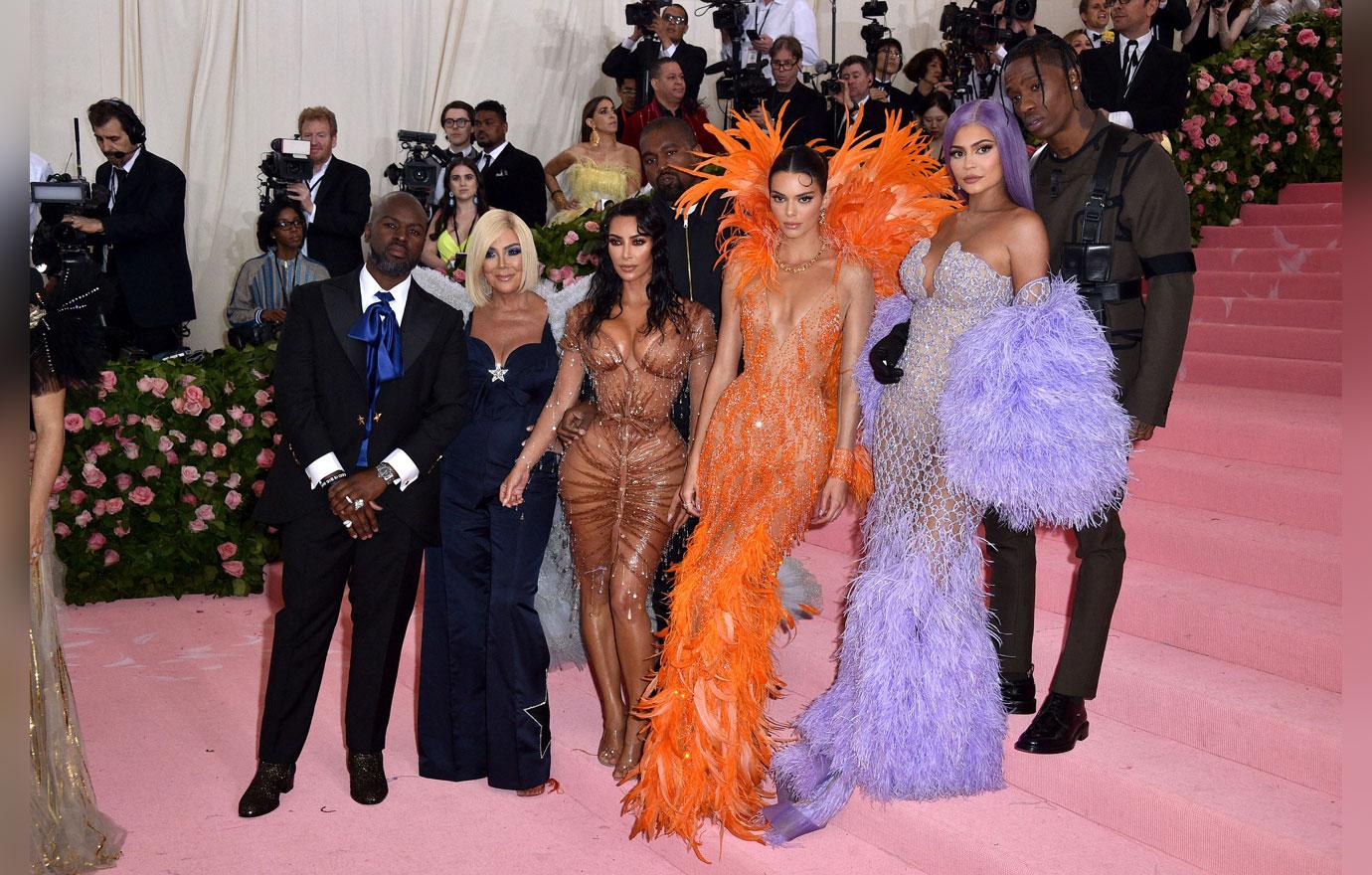 Kim Kardashian Met Gala Pee