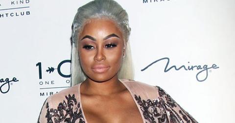 FFN_IMAGE_52275860|FFN_SET_70017089