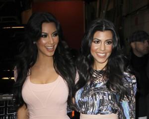 2011__01__87_Kardashian_011911_Kim2 300×240.jpg