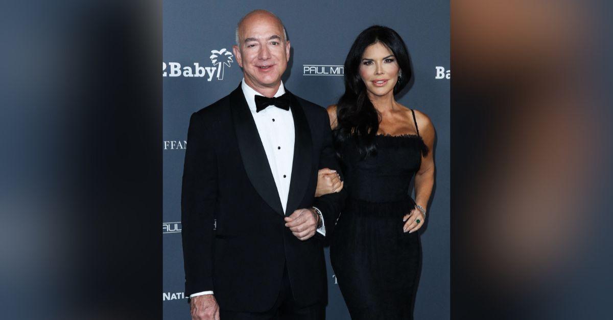 lauren sanchez ditches her million carat diamond ring jeff bezos italy