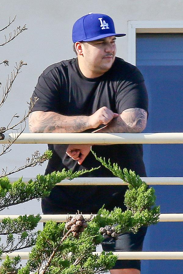 Rob kardashian weight loss 06 AKM