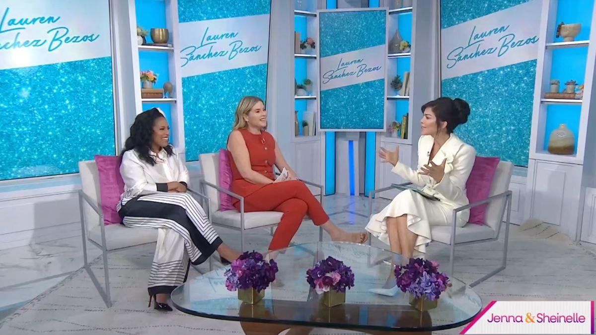 Image of Lauren Sánchez Bezos' husband, Jeff Bezos, is the founder of Blue Origin.