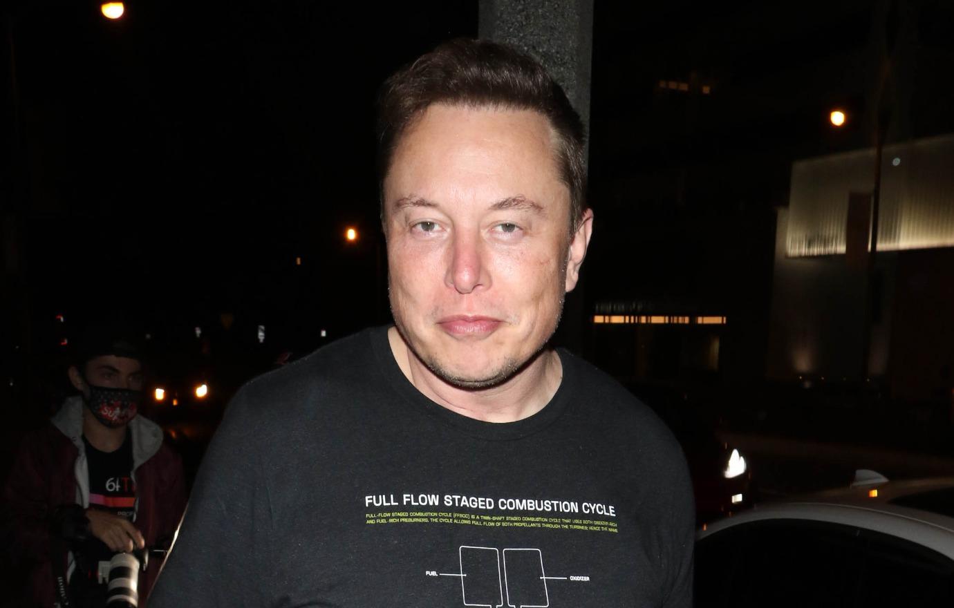 elon musk shivon zilis privately welcomes third child