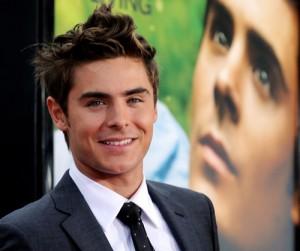 2010__07__Zac_Efron_July28newsneb 300×277.jpg