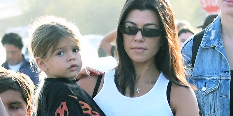 Kourtney Kardashian Lets Son Reign Pick Outfit