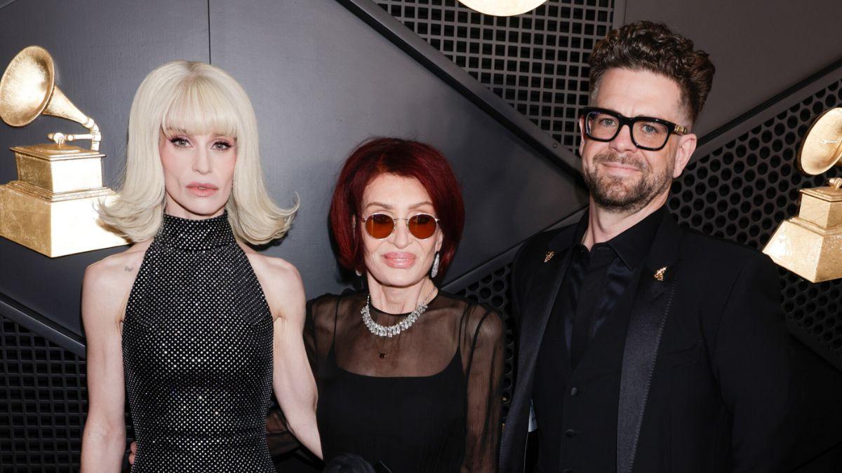 Photo of Kelly Osbourne admitted she's still 'not doing so great' seven months after her dad's passing.