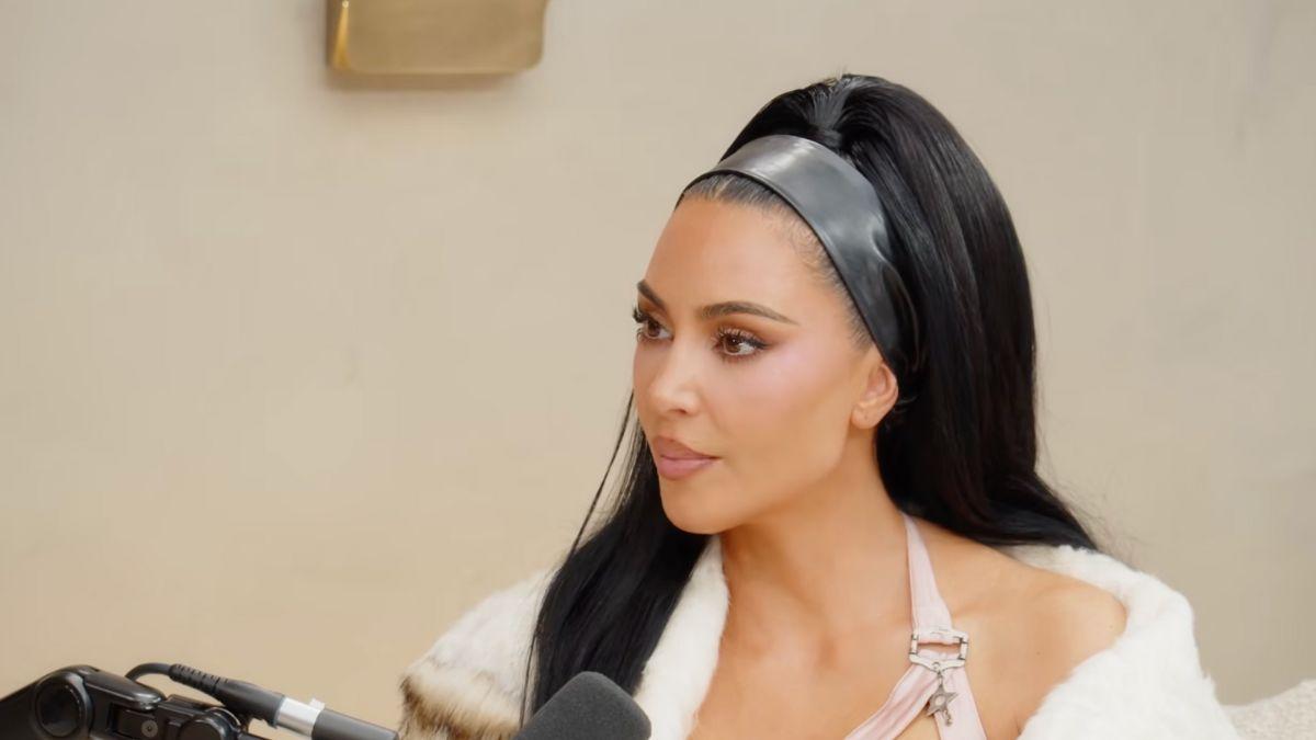 Image of Kim Kardashian hosted a dinner party for their family.