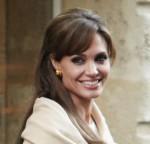 2010__07__okmagazine_angelina jolie 150×1441.jpg