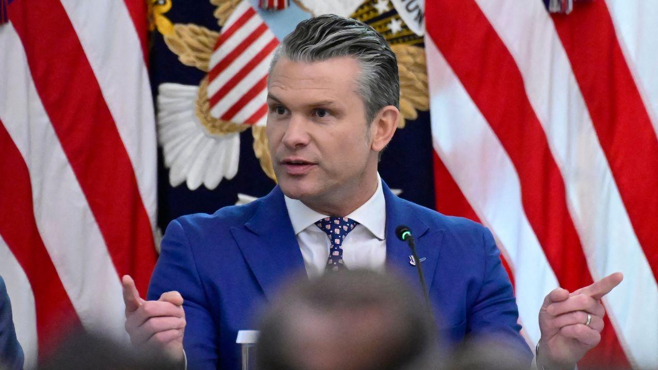 Photo of Hegseth's 'Office of Religious Affairs' has been deeply criticized.