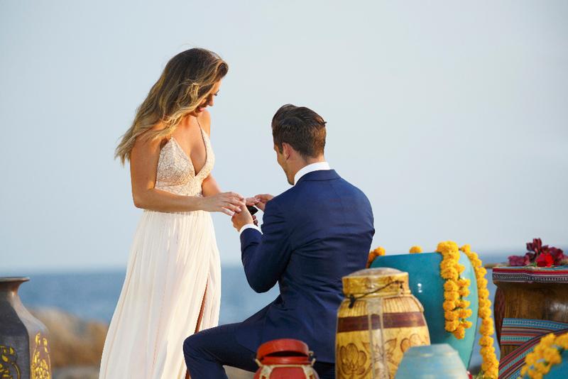 jojo fletcher jordan rodgers engaged bachelorette spoiler