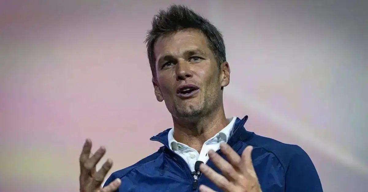Image of a source claimed the former NFL player is still seeing Irina Shayk.
