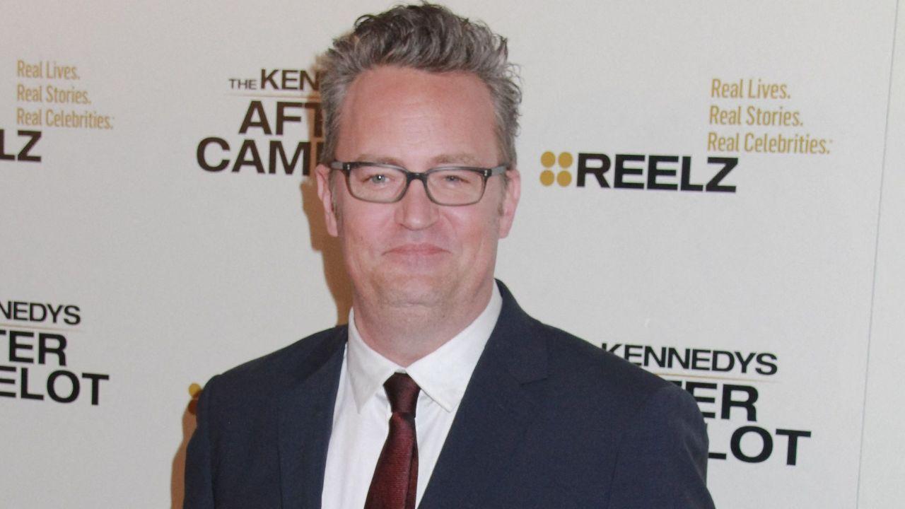 Image of Matthew Perry’s fame on 'Friends' made it difficult for him and René Ashton to enjoy privacy when they went out together.