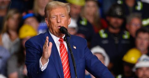 donald trump begs supporters vote for him