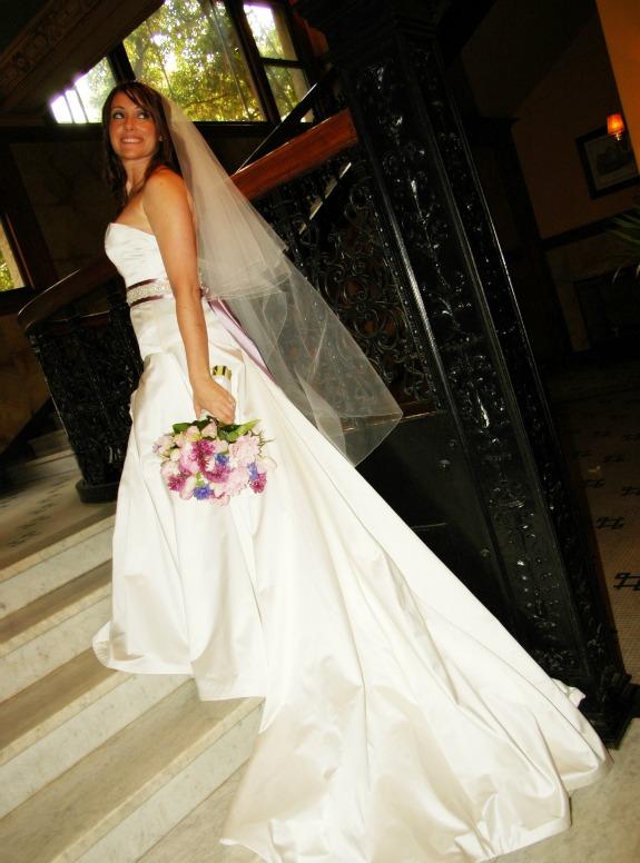 //kelly wedding dress