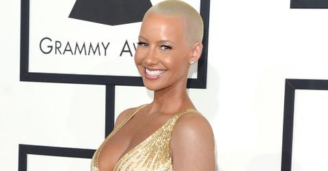 Amber rose blackish3