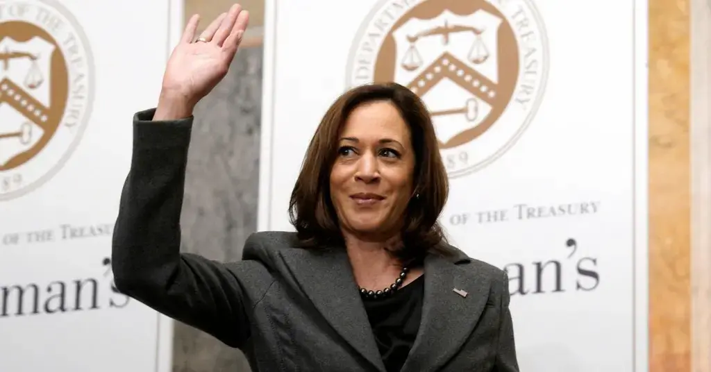 vice president kamala harris was feet away from pipe bomb outside dnc headquarters