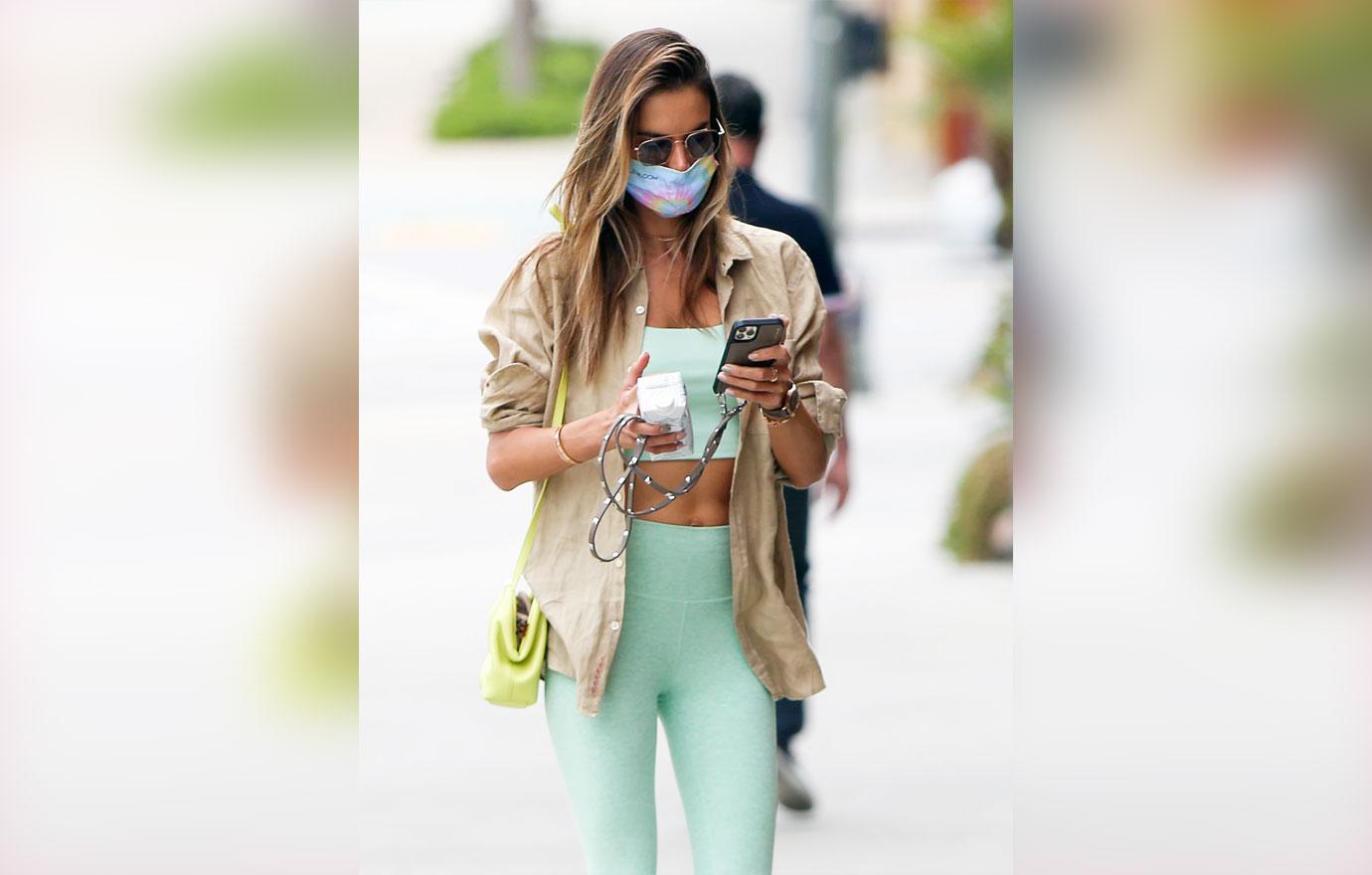 Alessandra Ambrosio Shows Off Rock-Hard Abs In Mint Alo Yoga Set