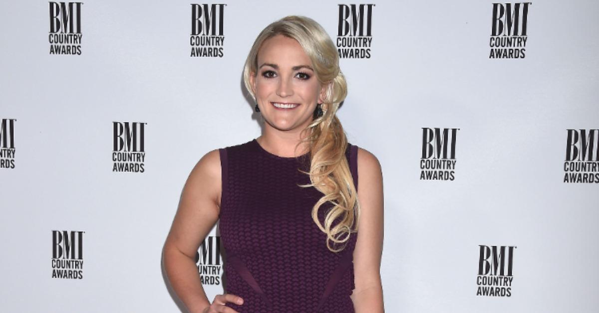 jamie lynn spears sleek leather ensemble premierepp