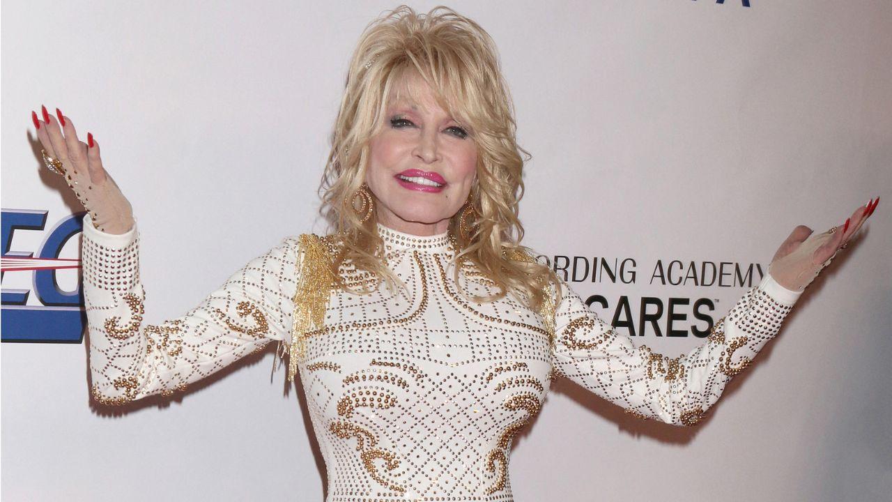 Image of Dolly Parton publicly withdrew from contention because she didn’t want 'votes to be split' and affect other artists.