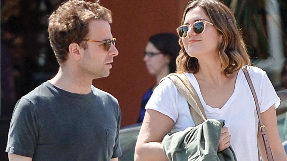 Mandy moore new boyfriend taylor goldsmith 05