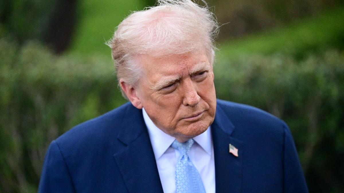 image of DNC Committee Chair Ken Martin said Gregory’s win is a wake-up call for the president and Republicans.