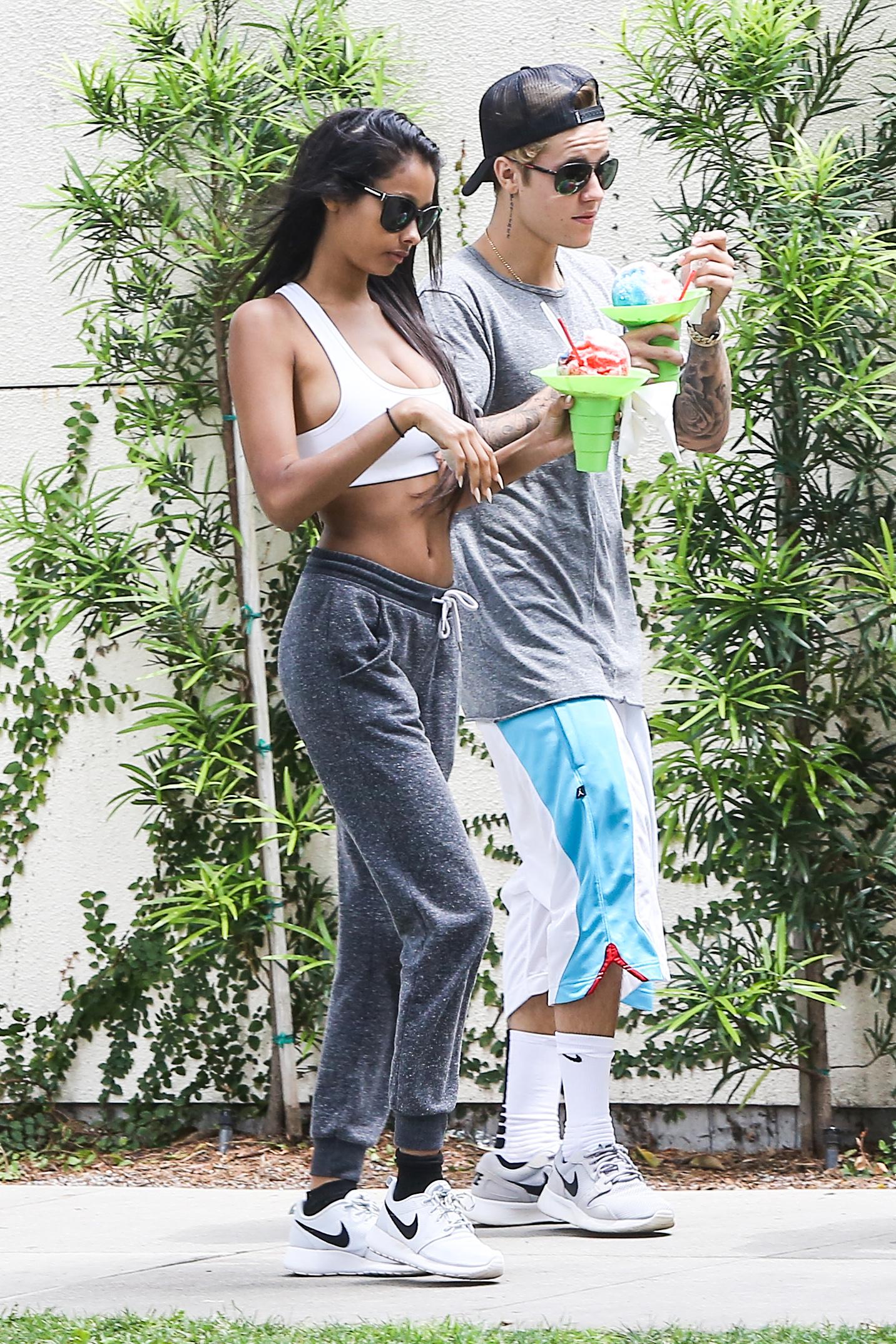 Flirty Justin Bieber takes Jayde Pierce out for some shaved ice