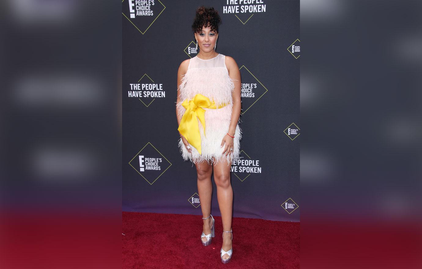 Tamera Mowry At 45th Annual People's Choice Awards, Arrivals, Barker Hanger, Los Angeles, USA - 10 Nov 2019