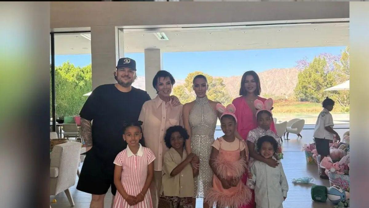 image of Kardashians