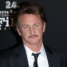 2010__03__Sean_Penn_March4newsne 225×224.jpg