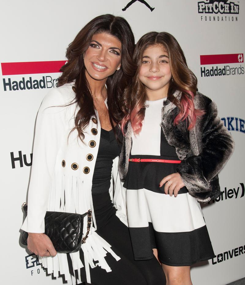 Teresa Giudice at Kids Rock! Backstage &#8211; Fall 2016 New York Fashion Week