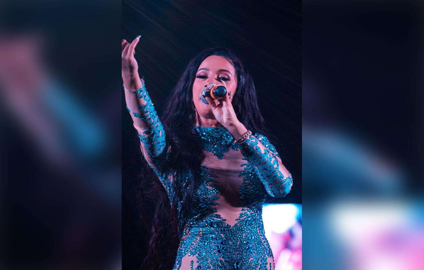 Cardi b offset secretly married reports 4