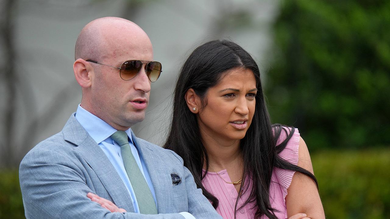 Stephen Miller,Katie Miller