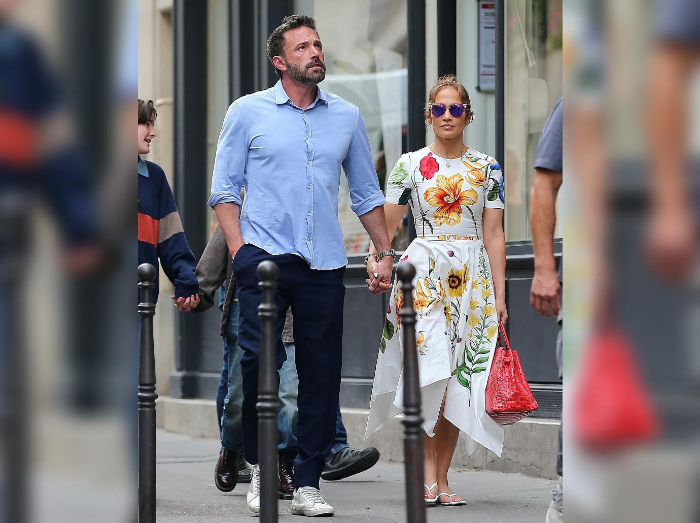 jennifer lopez ben affleck paris married sighting shop