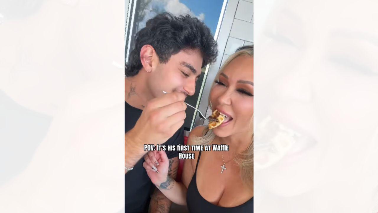 Image of The pair were seen kissing while at Jelly Roll's bar in Tennessee.