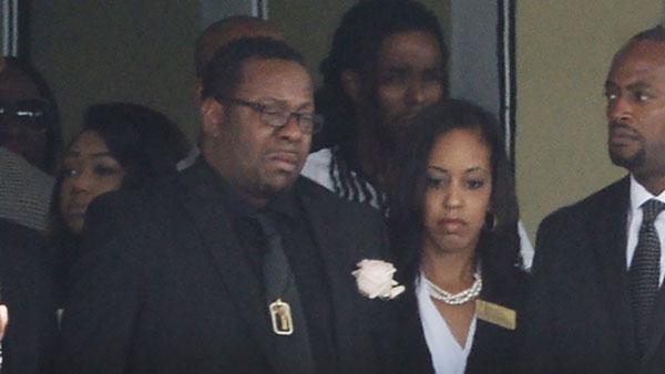 The Last Photo Of Bobbi Kristina Brown Alive Is Revealed And More Celebrity News