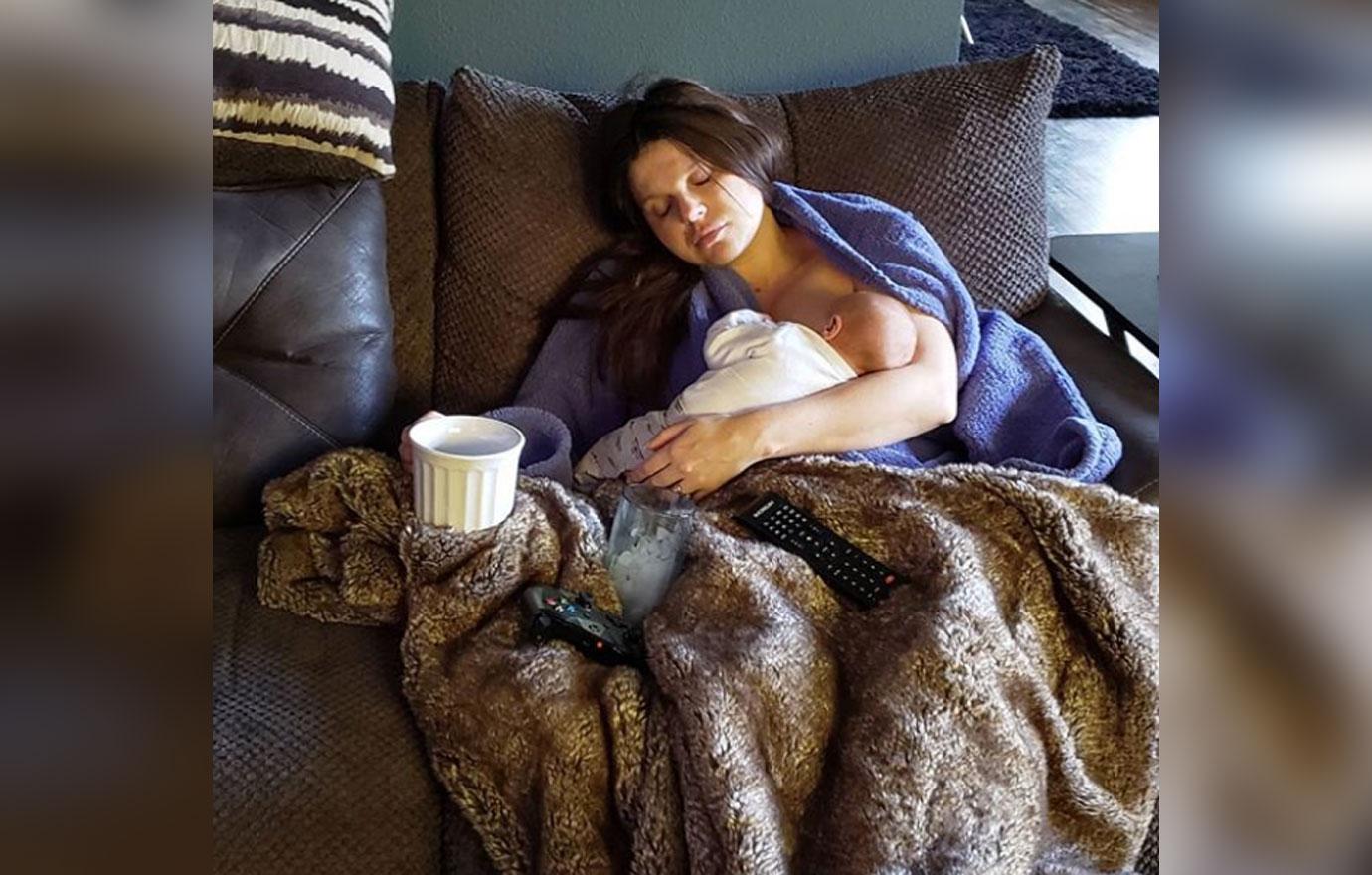 Amy Duggar Breastfeeding