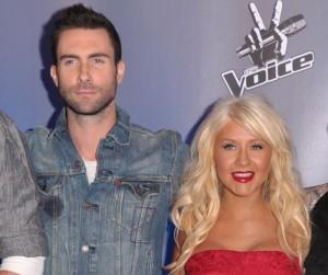 2011__06__Adam_Levine_Christina_Aguilera_June21news 300×292.jpg