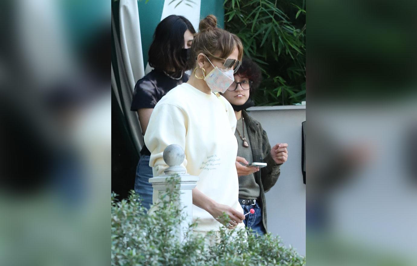 jennifer lopez treats daughter emme west hollywood lunch