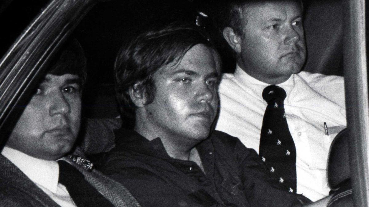 image of John Hinckley Jr. tried to assassinate former President Ronald Reagan on March 30, 1981.