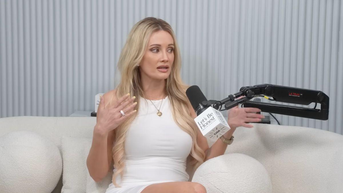 Image of Holly Madison was manipulated by Hugh Hefner into staying at Playboy Mansion.