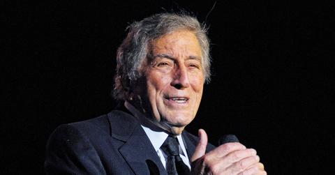 tony bennett reveals battle alzheimers disease pf