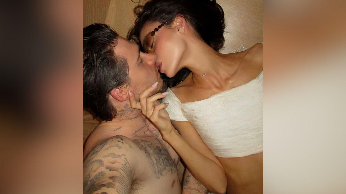 Image of Nicola Peltz is married to Brooklyn Beckham.