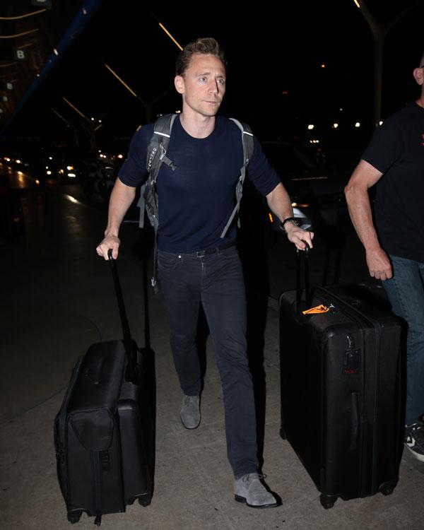 tom hiddleston leaving taylor swift home