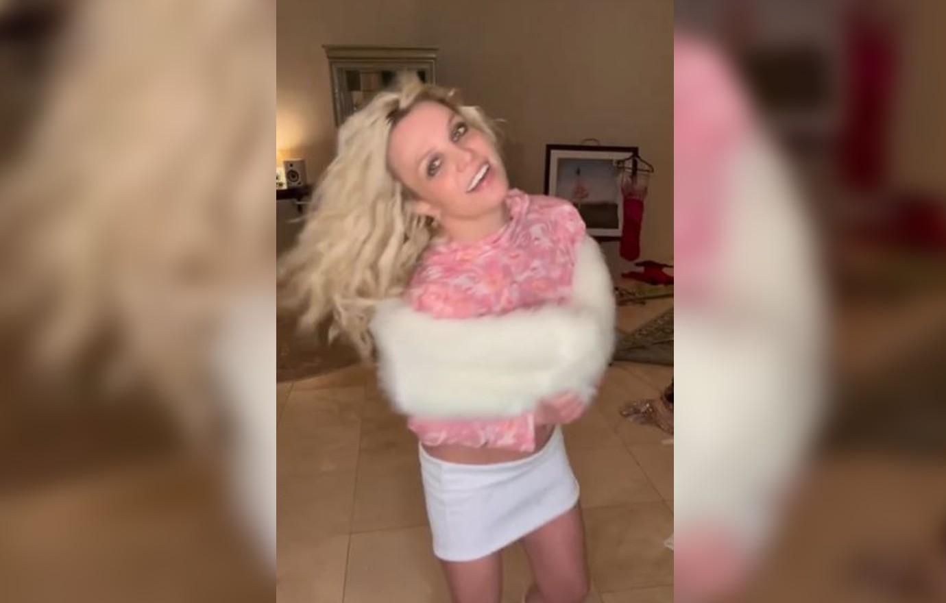 britney spears promises brighten things new dance video