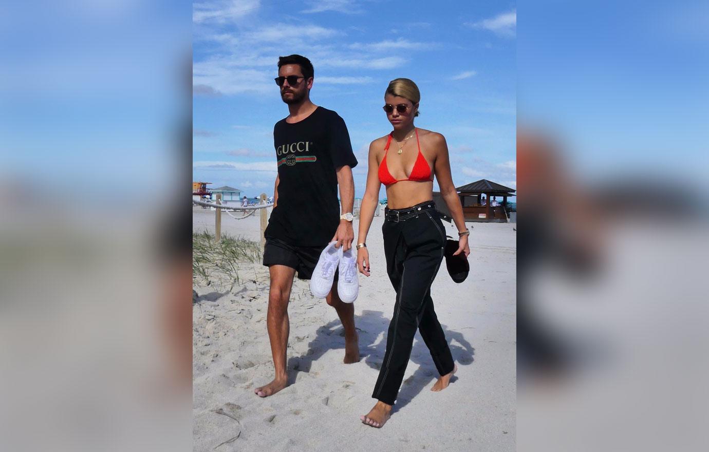 Scott Disick and Sofia Richie romantic walk on the Beach