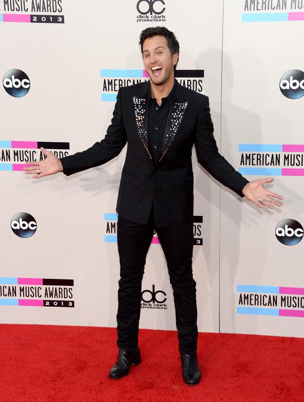 AMAs Luke Bryan