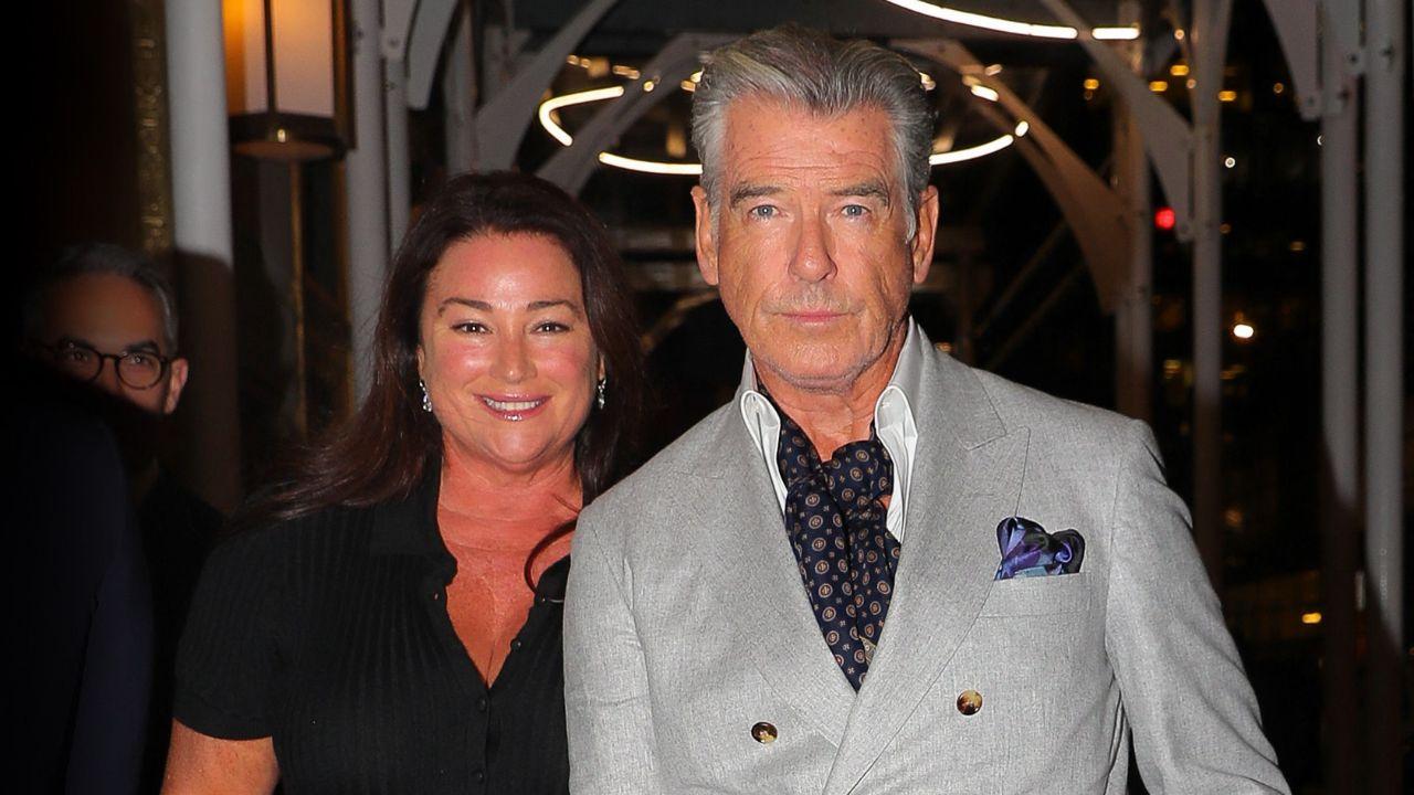 Image of Pierce Brosnan met Keely Shaye Smith after the loss of his first wife, Cassandra Harris, in 1991.