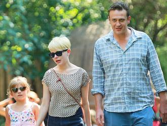 Ok_022613_news jason segel michelle williams split.jpg